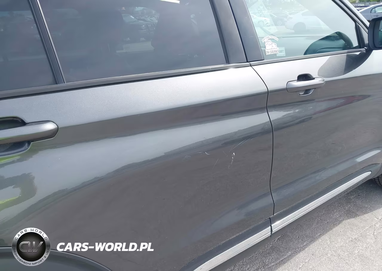 2020 Ford Explorer Xlt VIN:1FMSK8DH1LGB03579 - 6