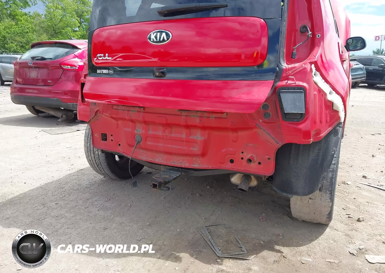 2016 Kia Soul + VIN:KNDJP3A55G7244305 - 6