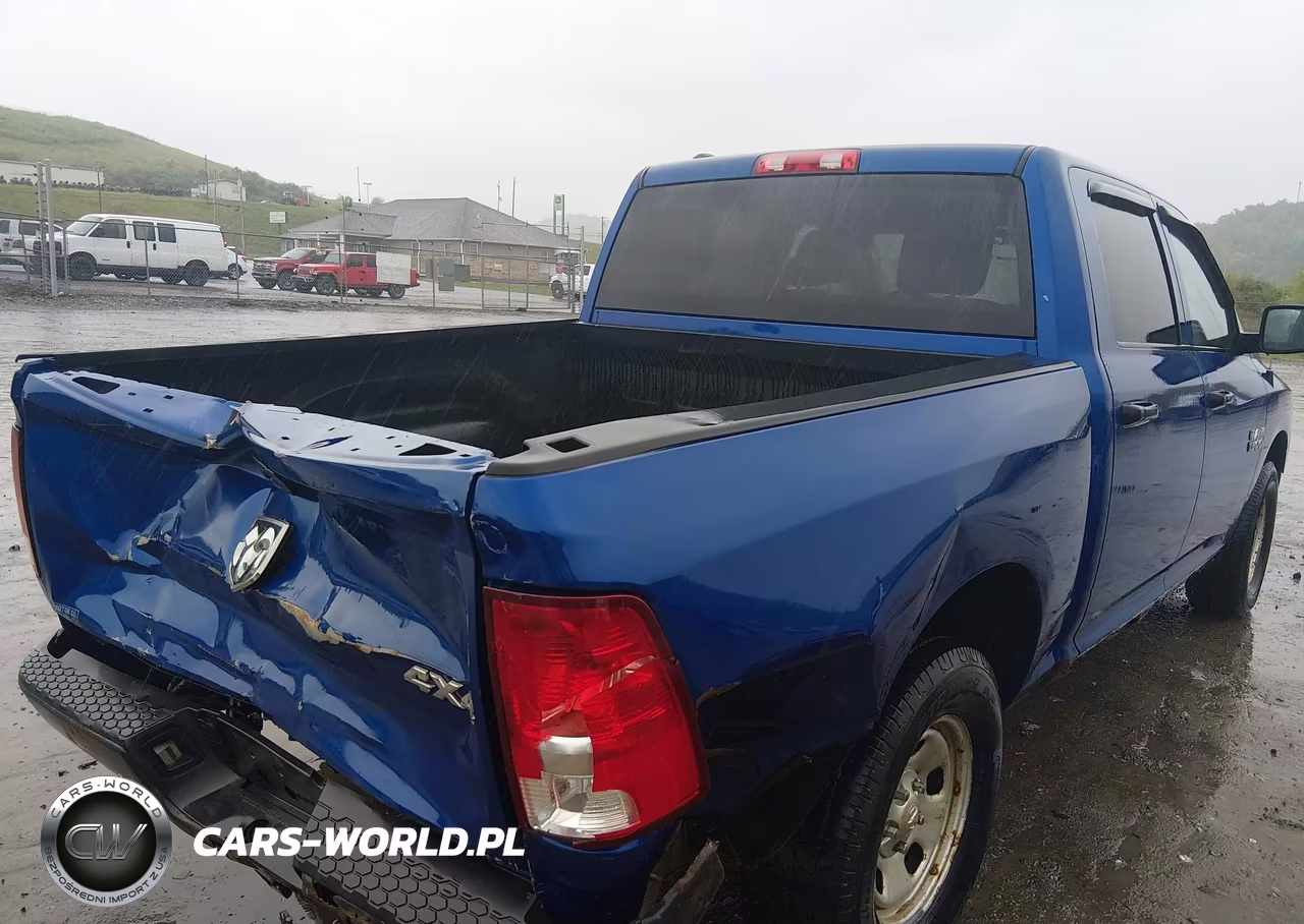 2015 Ram 1500 Tradesman VIN:1C6RR7KG5FS510817 - 4
