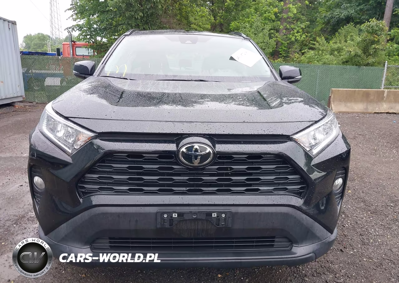 2021 Toyota Rav4 Xle VIN:2T3P1RFV1MC245718 - 12