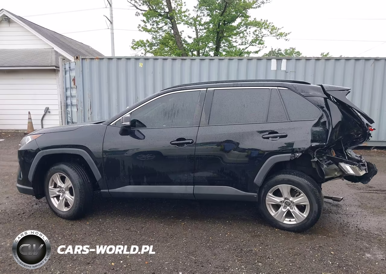 2021 Toyota Rav4 Xle VIN:2T3P1RFV1MC245718 - 14