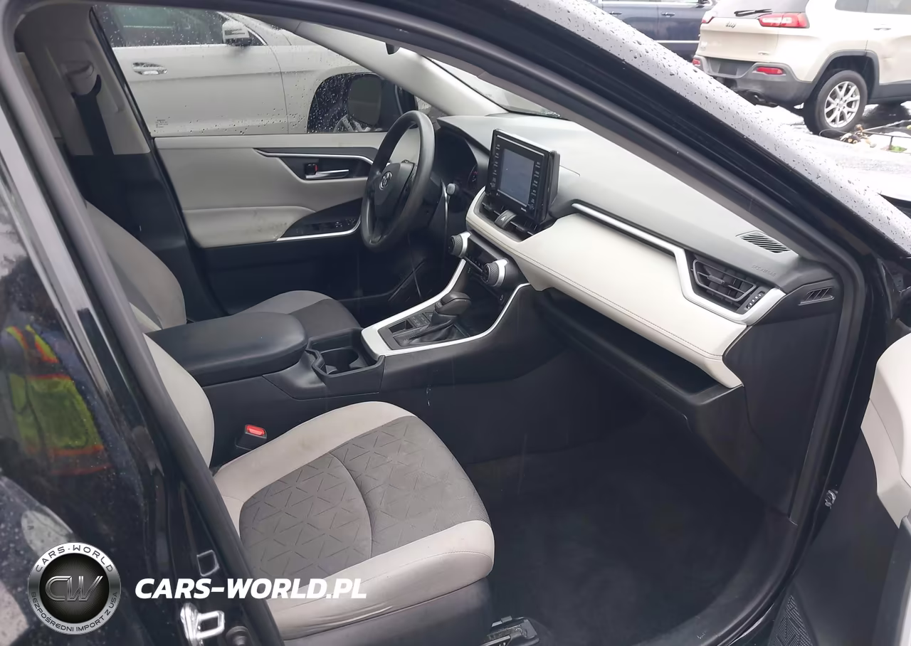 2021 Toyota Rav4 Xle VIN:2T3P1RFV1MC245718 - 5