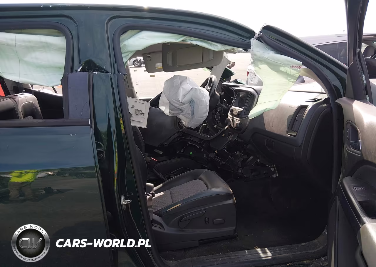 2015 Chevrolet Colorado Z71 VIN:1GCGTCE36F1183126 - 5
