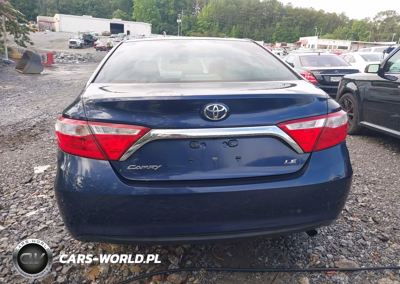 2015 Toyota Camry Le VIN:4T4BF1FK6FR478416 - 16