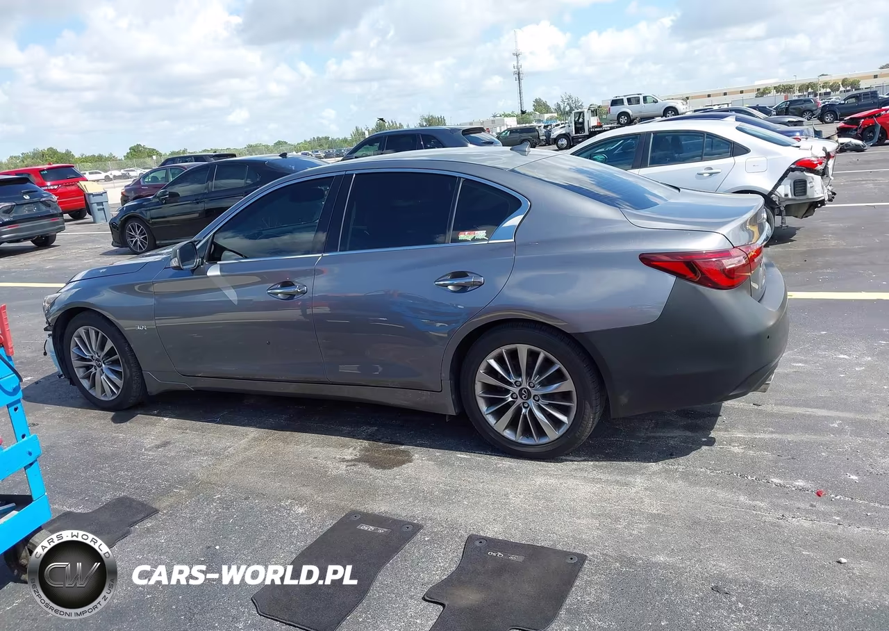 2019 Infiniti Q50 3.0T Luxe VIN:JN1EV7AP1KM541729 - 14