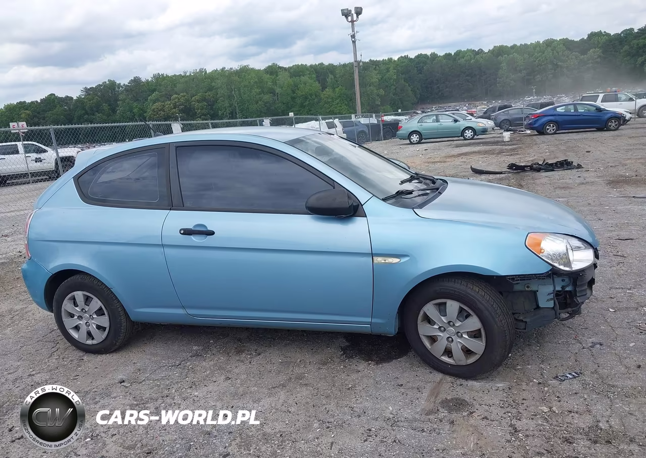 2008 Hyundai Accent Gs VIN:KMHCM36CX8U057343 - 14