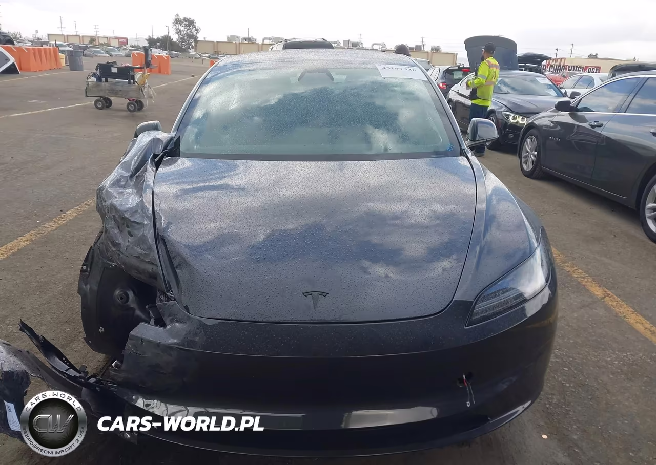 2026 Tesla Model 3 Premium Rear-Wheel Drive-Rear-Wheel Drive VIN:5YJ3E1EA1TF126752 - 11