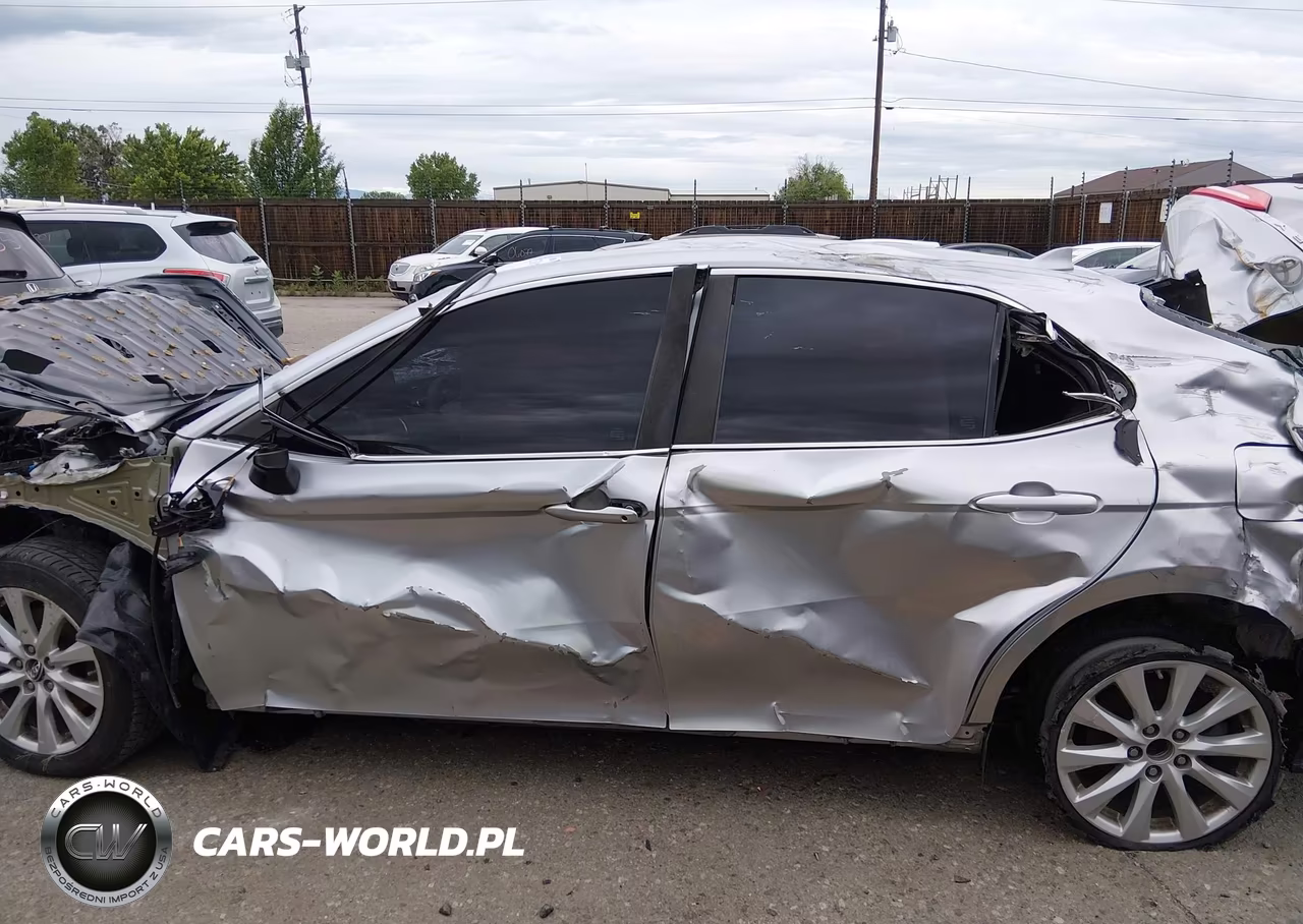 2019 Toyota Camry Le VIN:4T1B11HK3KU230530 - 15