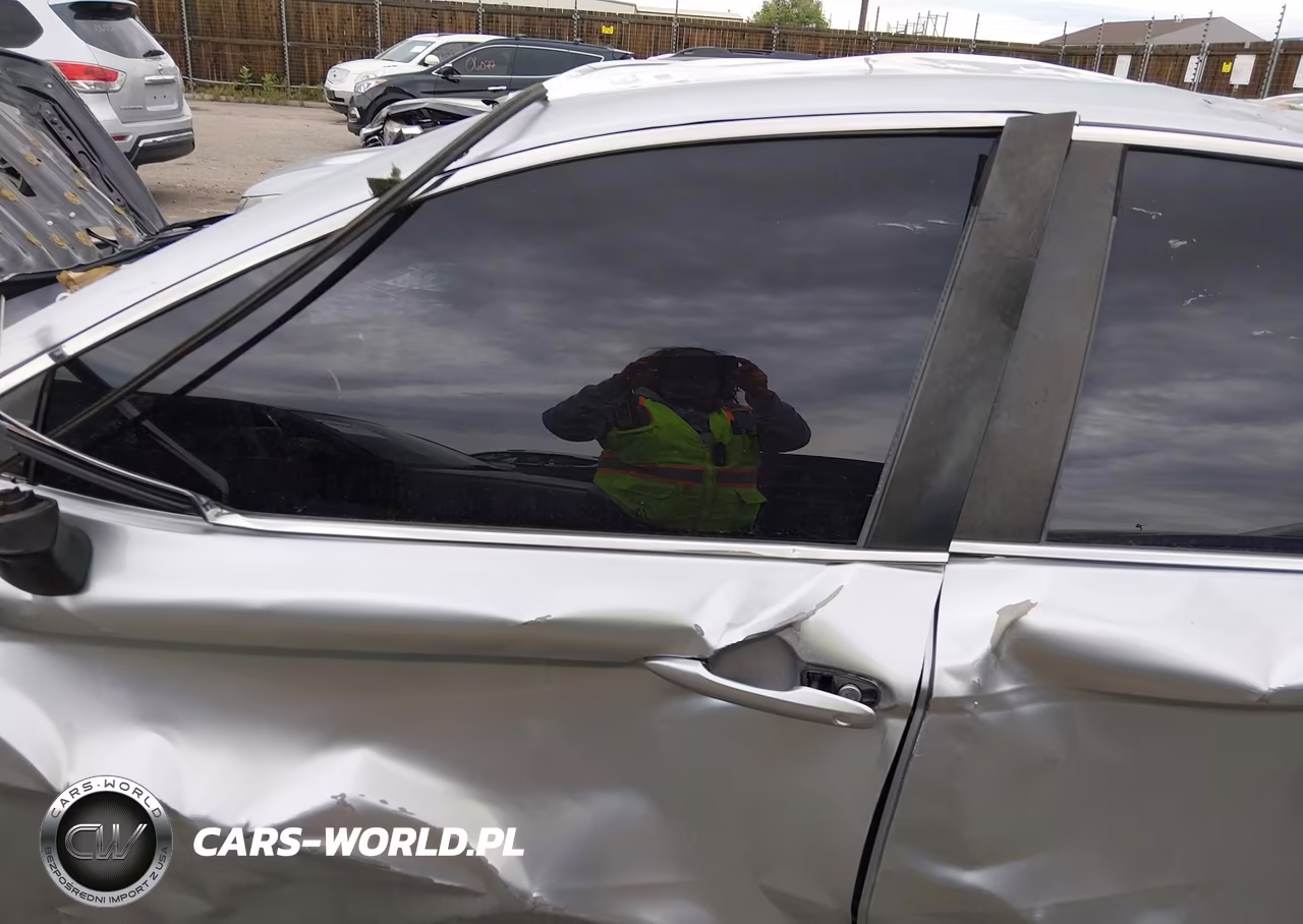 2019 Toyota Camry Le VIN:4T1B11HK3KU230530 - 9