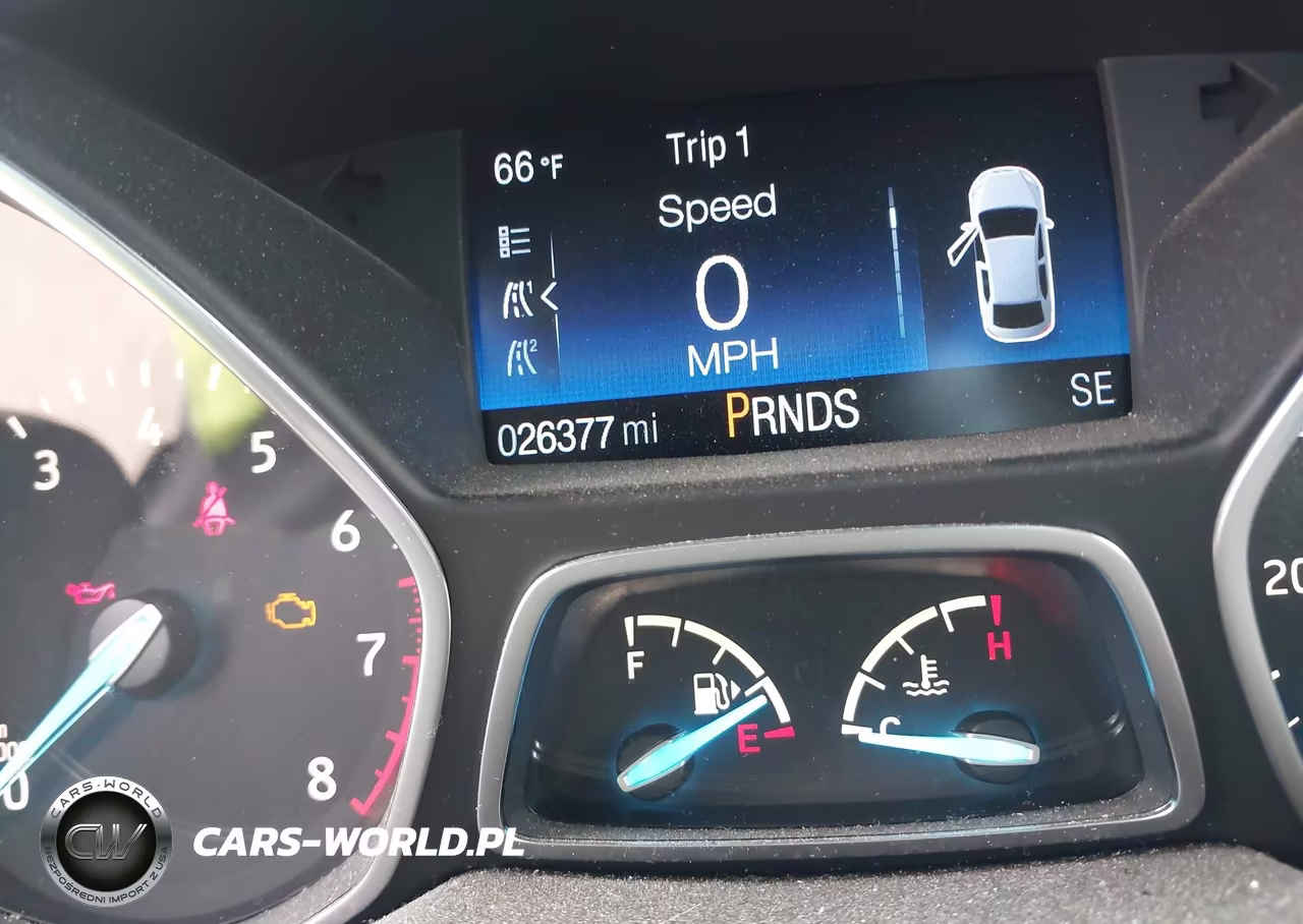 2018 Ford Escape Se VIN:1FMCU9GD4JUD35847 - 15