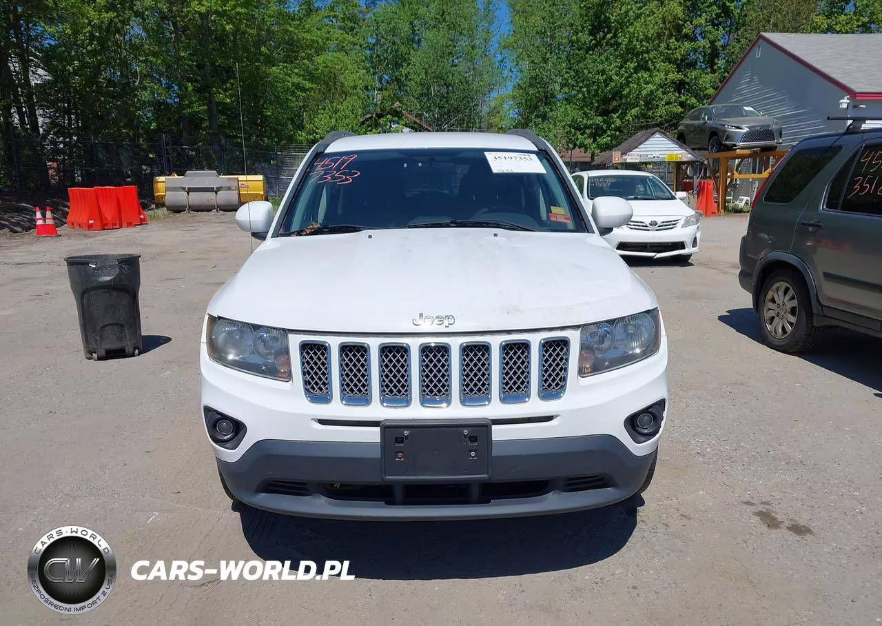 2014 Jeep Compass Latitude VIN:1C4NJDEB2ED784671 - 13