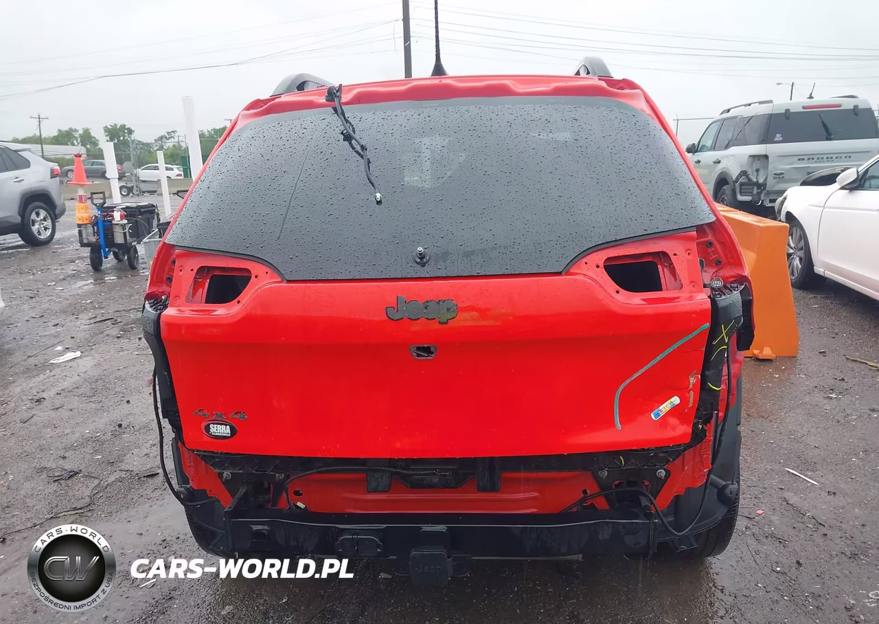 2018 Jeep Cherokee Limited 4X4 VIN:1C4PJMDX5JD600694 - 17