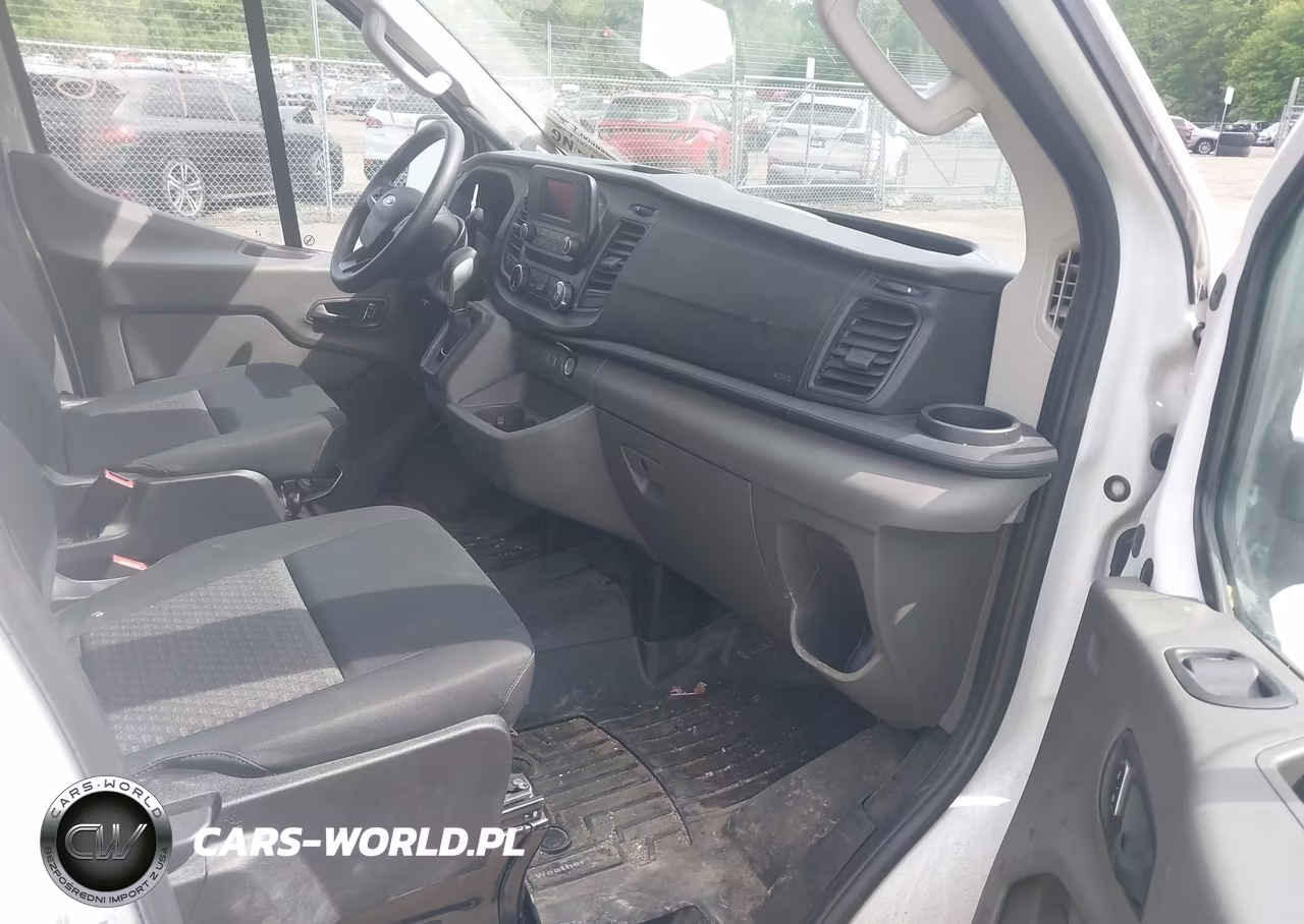 2024 Ford Transit-250 VIN:1FTBR1Y84RKB12199 - 5