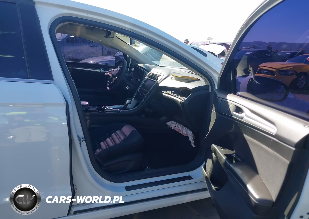 2014 Ford Fusion Se VIN:3FA6P0HD5ER292142 - 5
