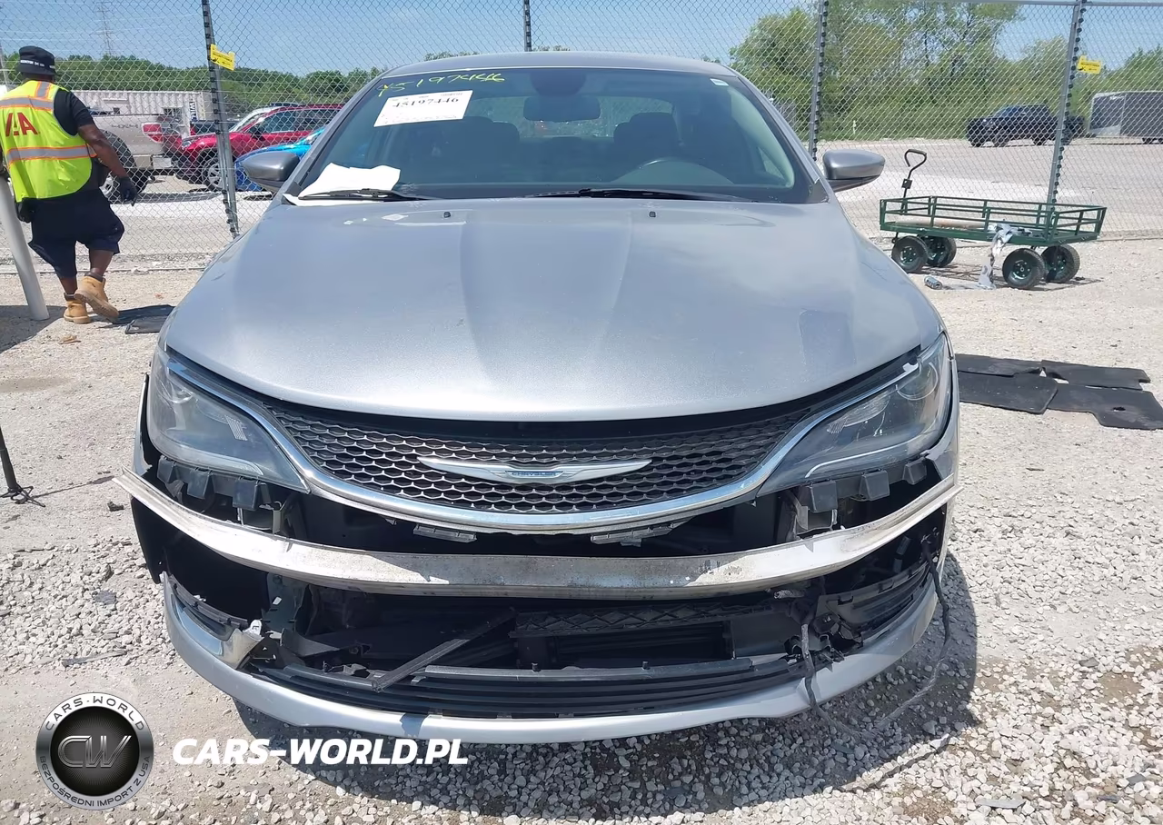 2015 Chrysler 200 Limited VIN:1C3CCCAB0FN696140 - 12