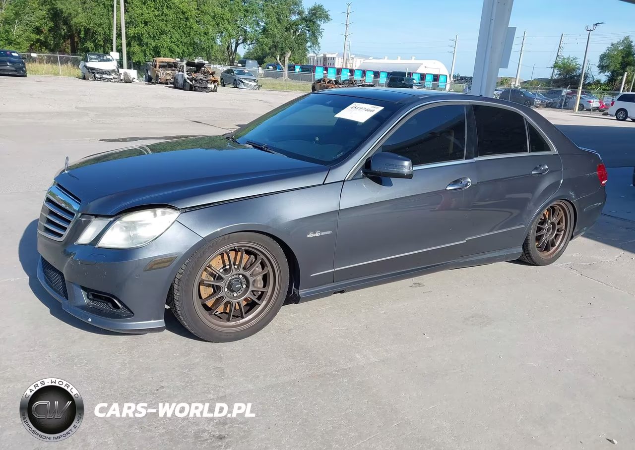 2010 Mercedes-Benz E 550 VIN:WDDHF7CB4AA033642 - 2