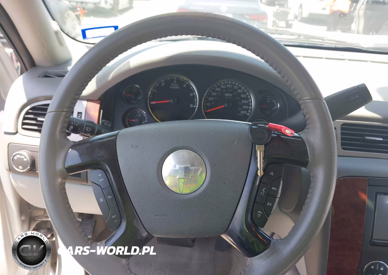 2010 Chevrolet Suburban 1500 Lt1 VIN:1GNUCJE0XAR222895 - 11