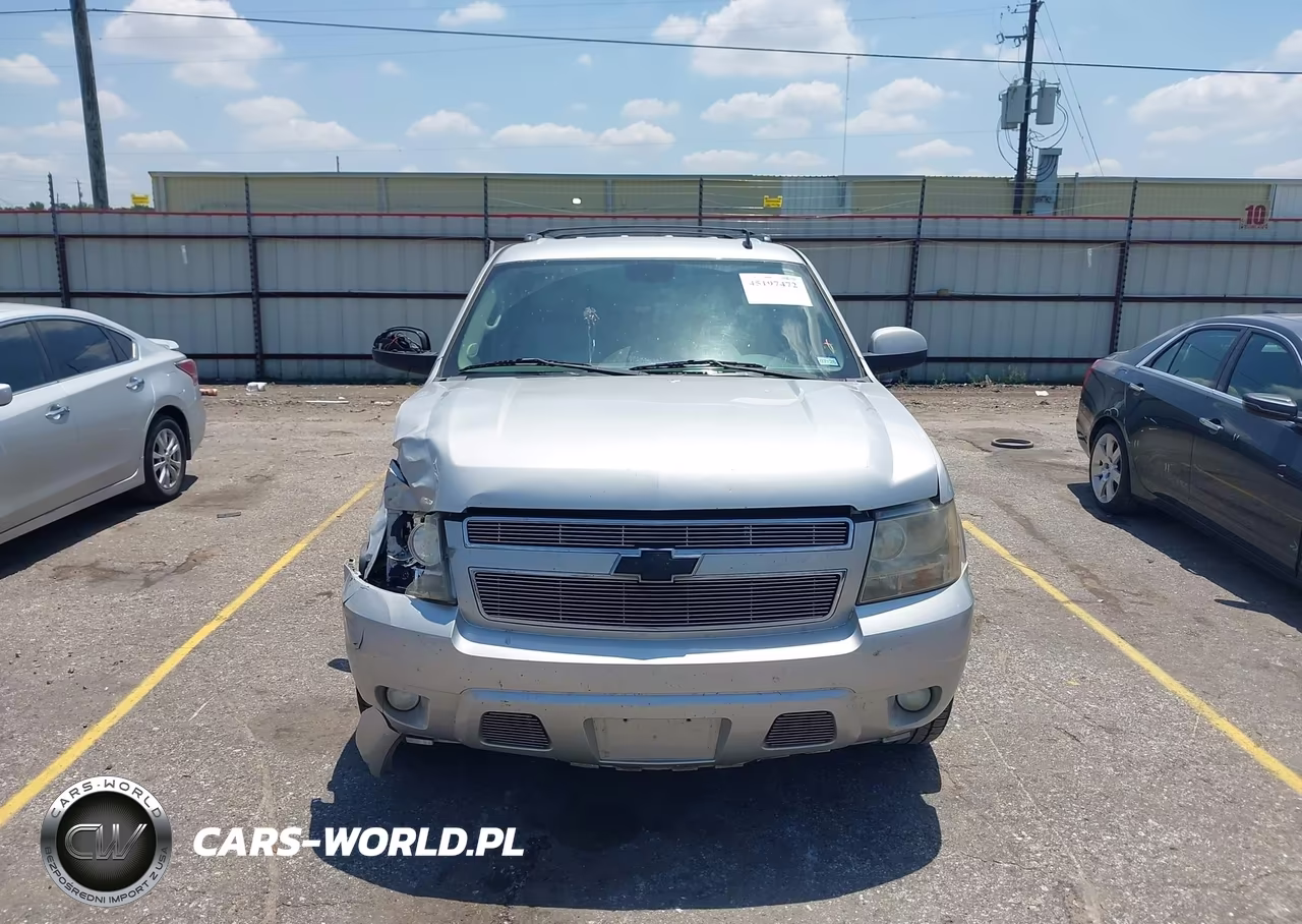 2010 Chevrolet Suburban 1500 Lt1 VIN:1GNUCJE0XAR222895 - 12
