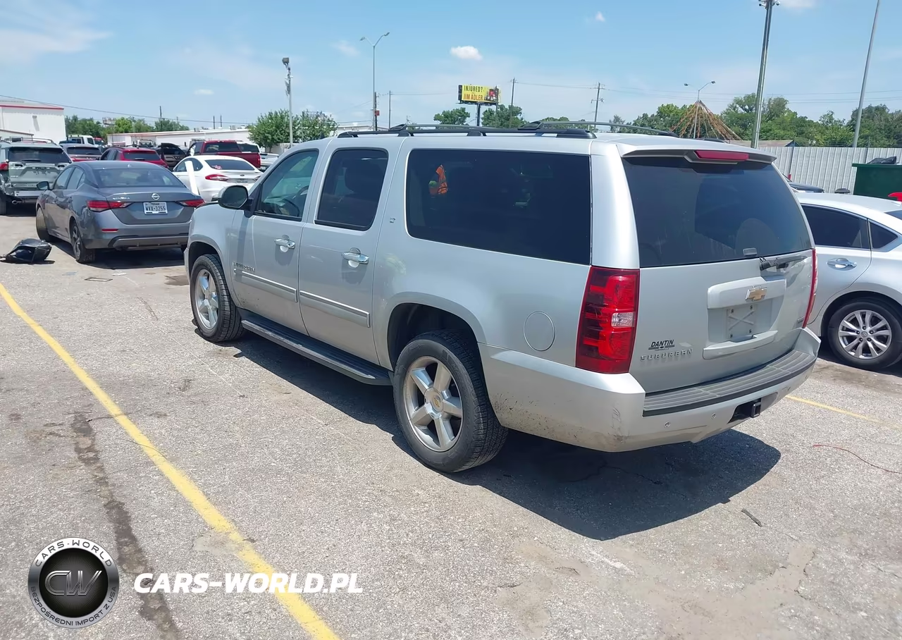 2010 Chevrolet Suburban 1500 Lt1 VIN:1GNUCJE0XAR222895 - 3