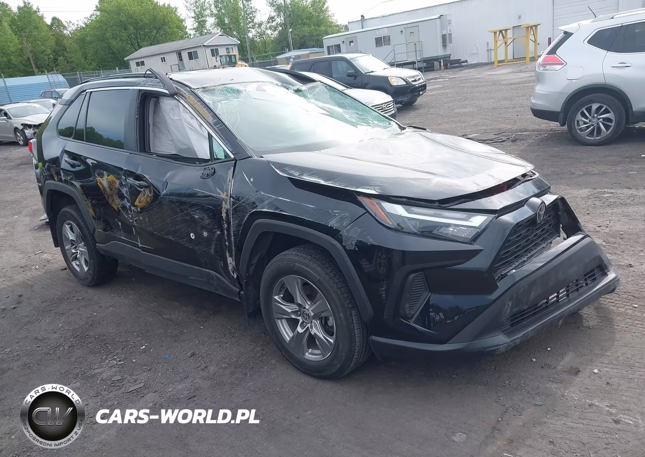 2024 Toyota Rav4 Xle – zdjęcie 1 z 16