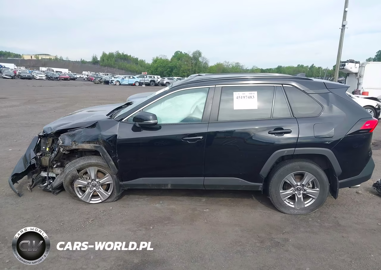 2024 Toyota Rav4 Xle VIN:2T3P1RFV9RW424028 - 14
