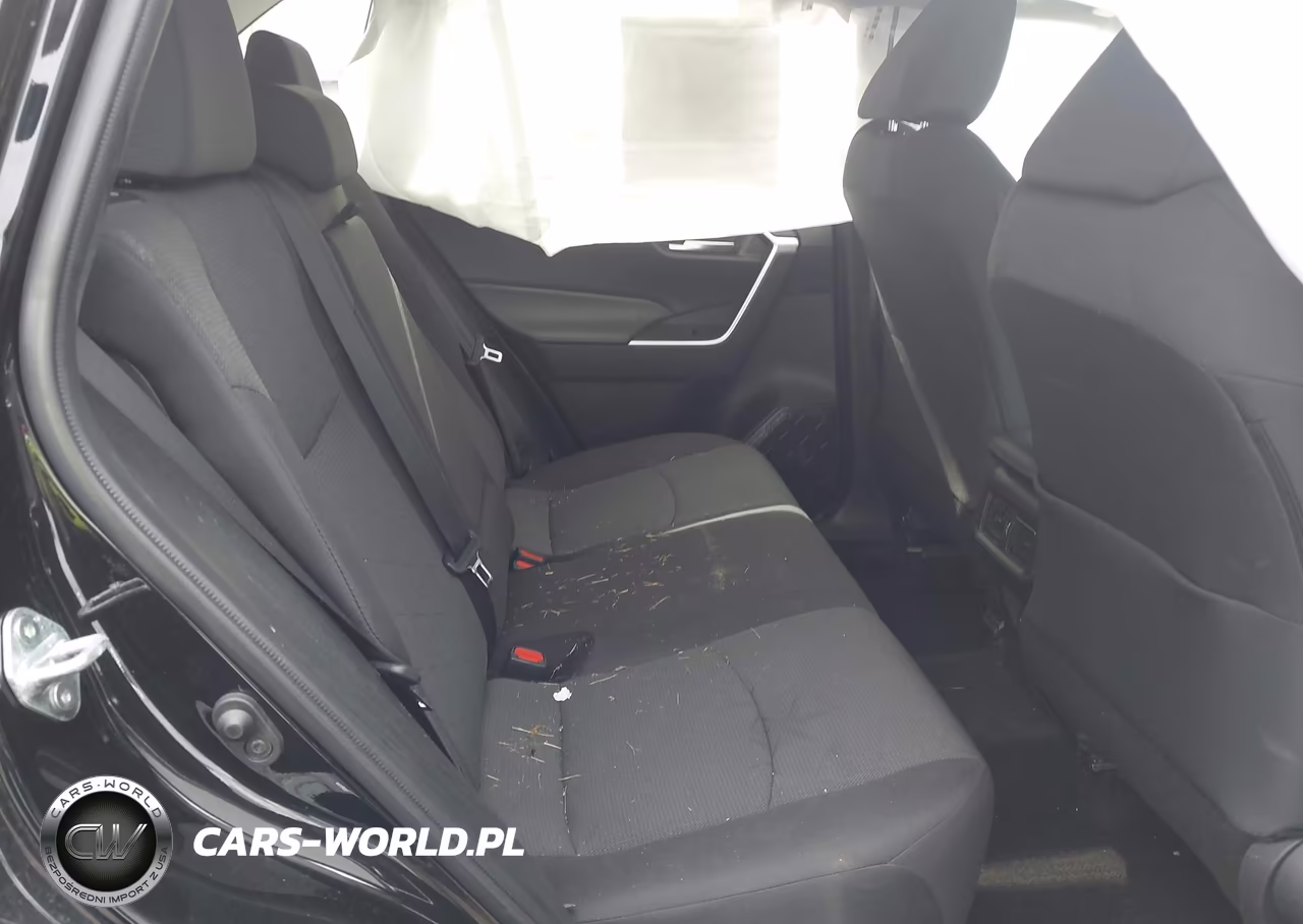 2024 Toyota Rav4 Xle VIN:2T3P1RFV9RW424028 - 8