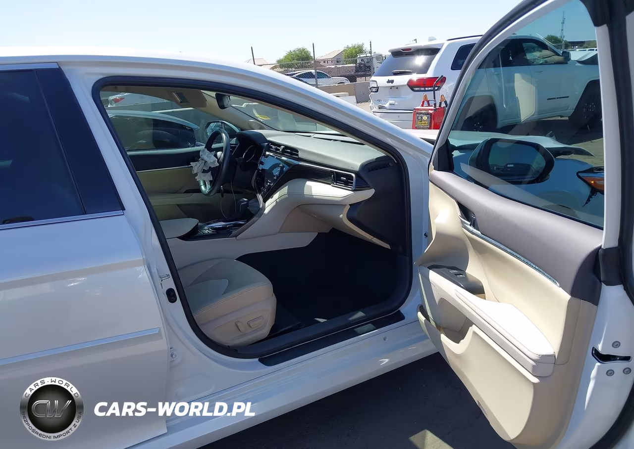 2020 Toyota Camry Xle VIN:4T1F11AK6LU979593 - 5