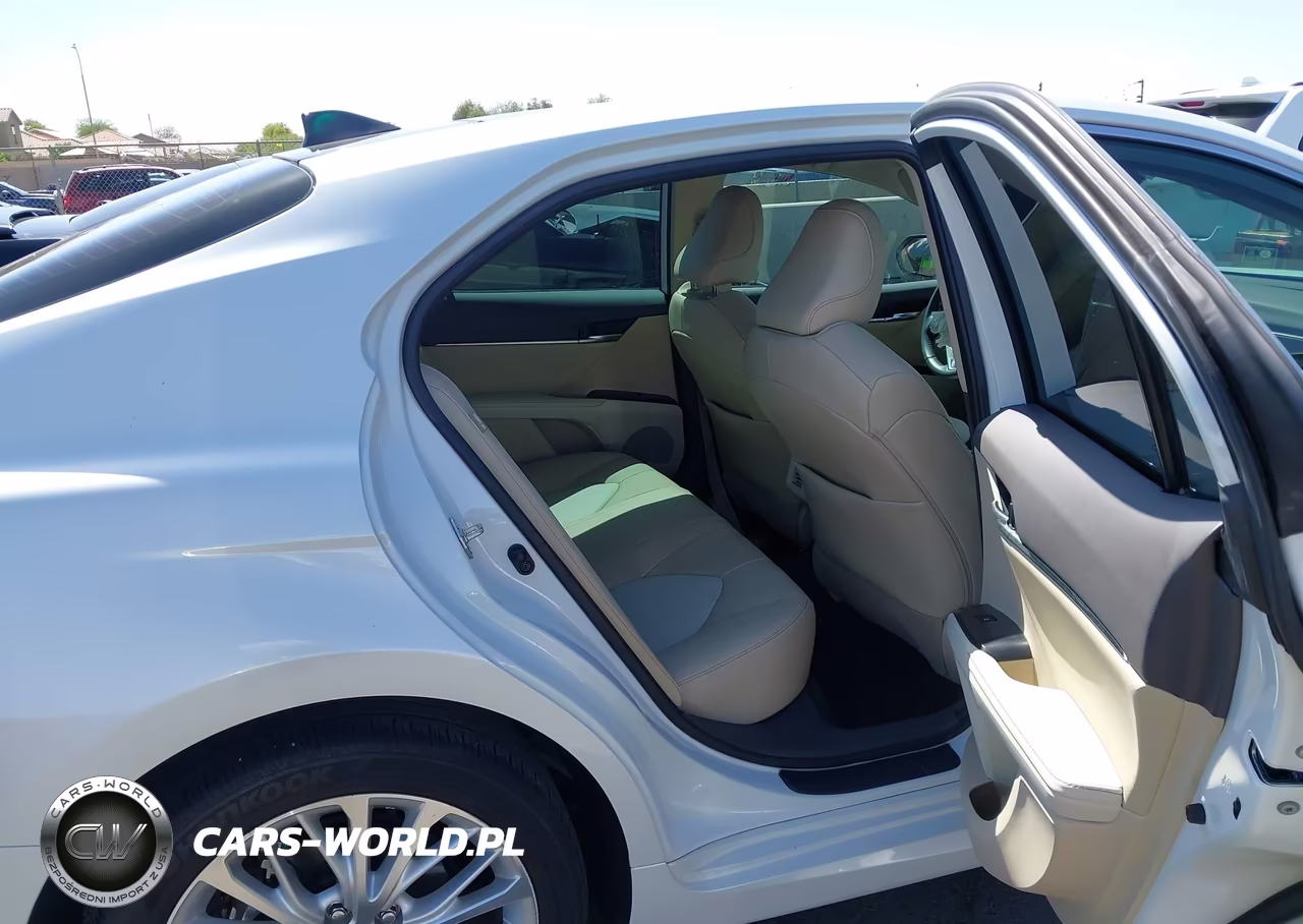 2020 Toyota Camry Xle VIN:4T1F11AK6LU979593 - 8