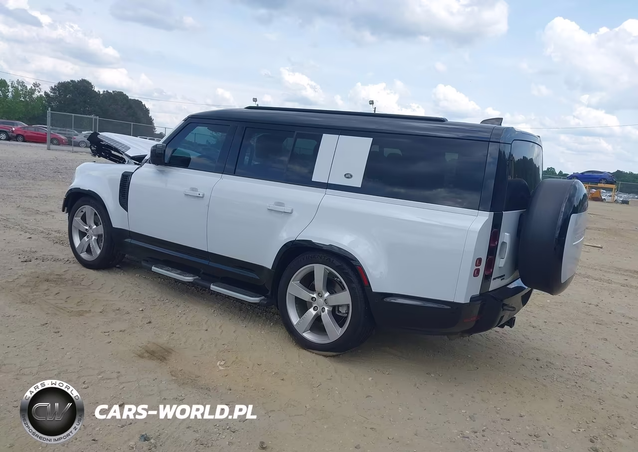 2023 Land Rover Defender 130 X-Dynamic Se VIN:SALE2FEU6P2208387 - 3