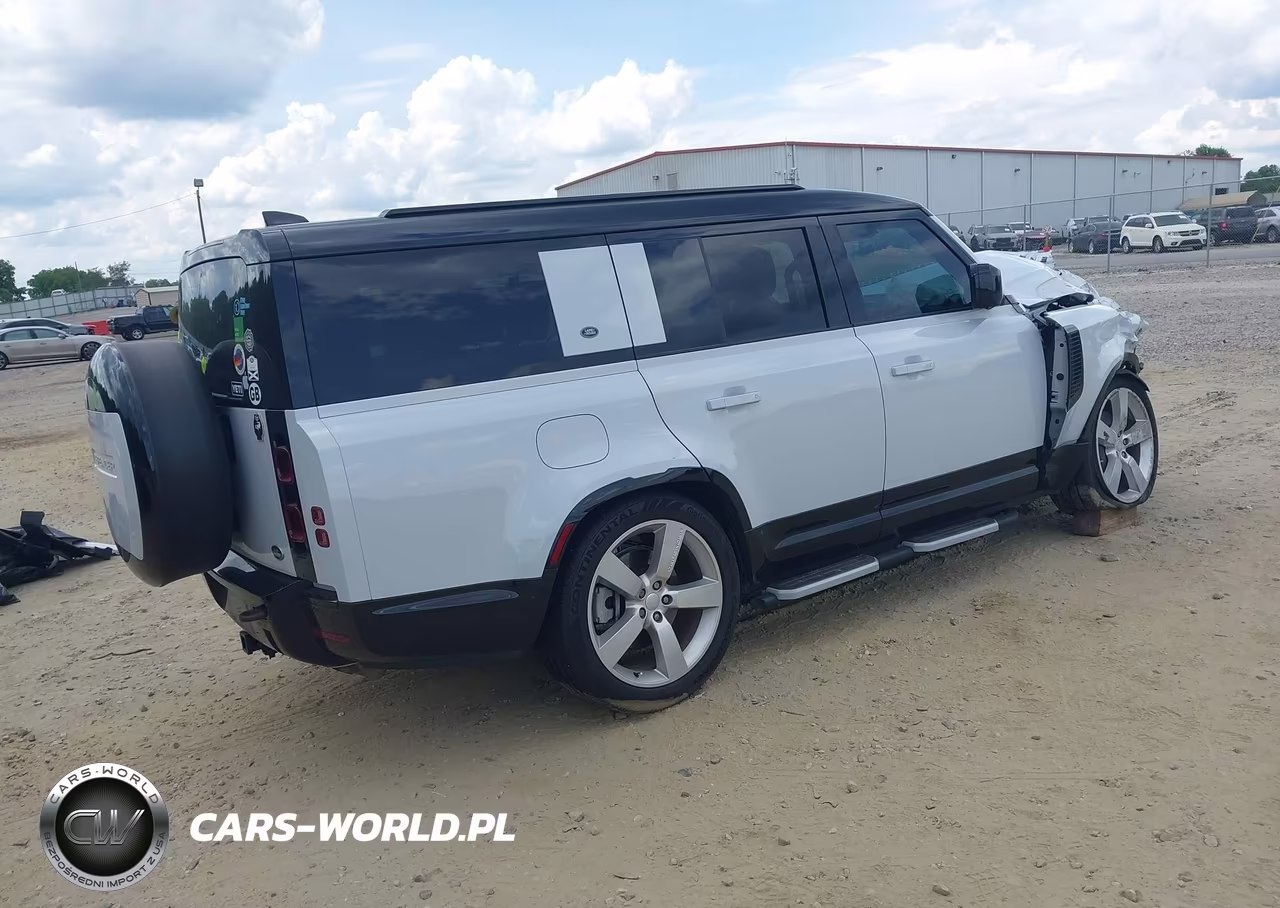 2023 Land Rover Defender 130 X-Dynamic Se VIN:SALE2FEU6P2208387 - 4