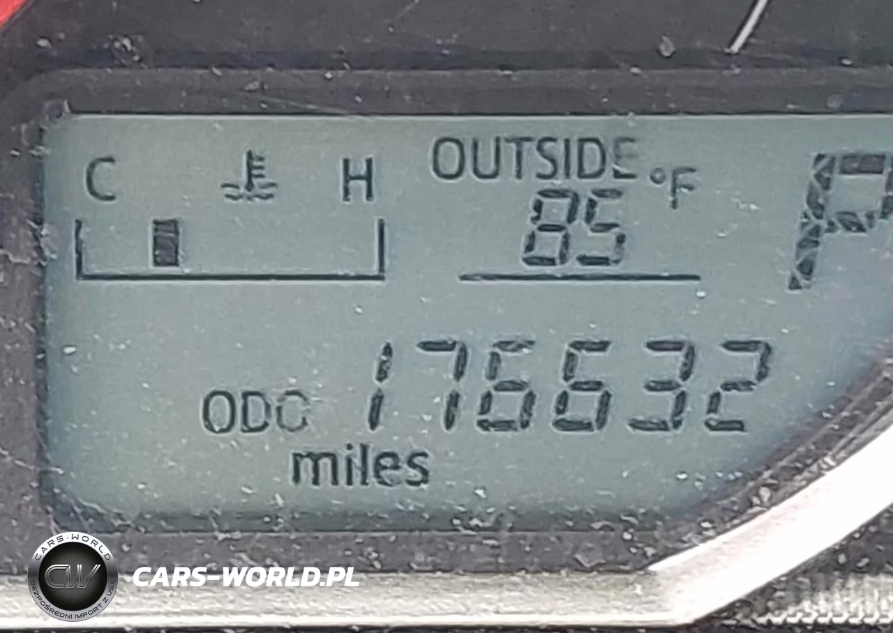 2015 Toyota Rav4 Xle VIN:2T3RFREVXFW381035 - 16