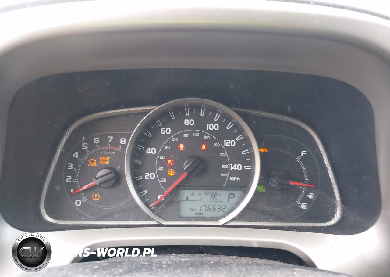 2015 Toyota Rav4 Xle VIN:2T3RFREVXFW381035 - 7
