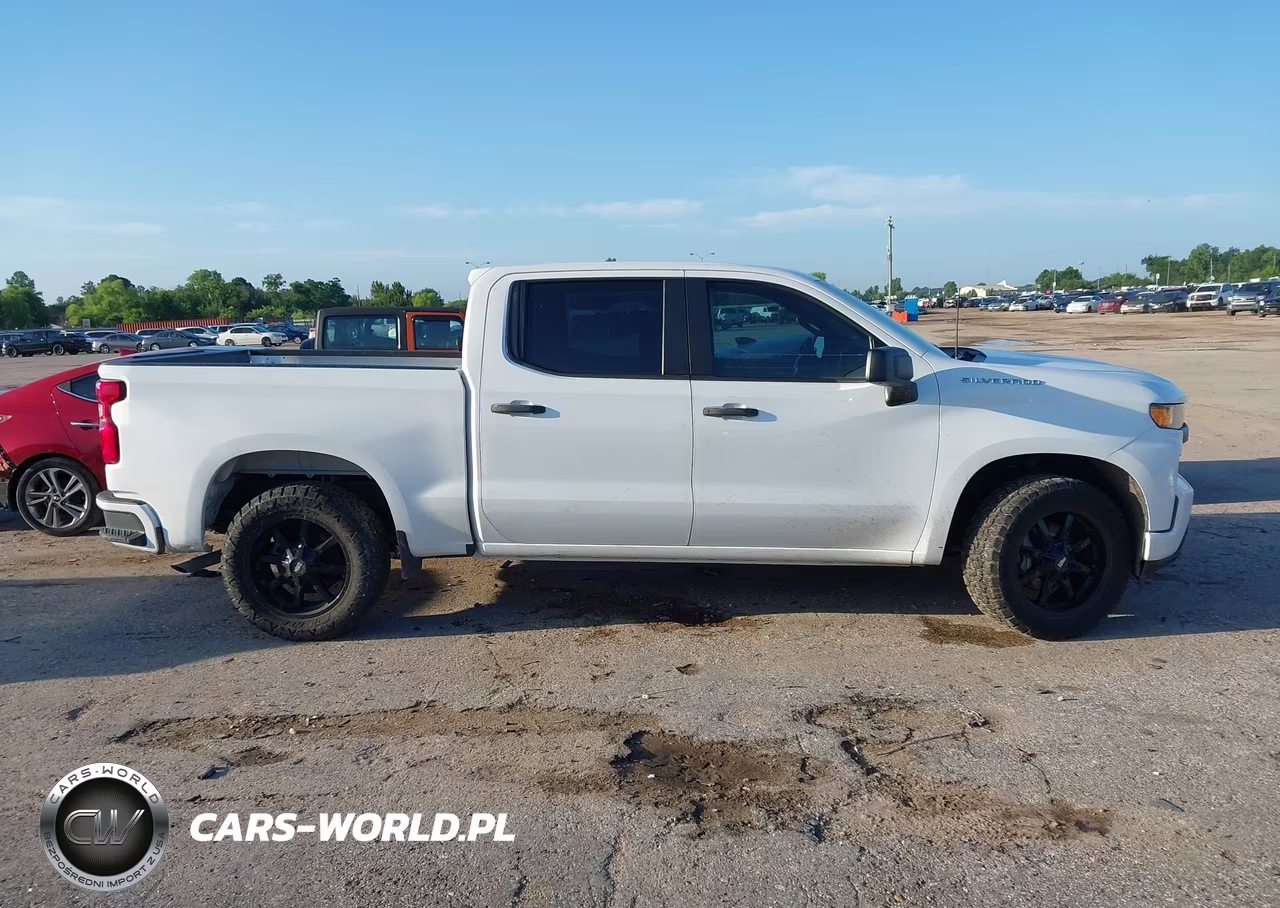 2019 Chevrolet Silverado C1500 VIN:1GCPWAEH2KZ418205 - 12