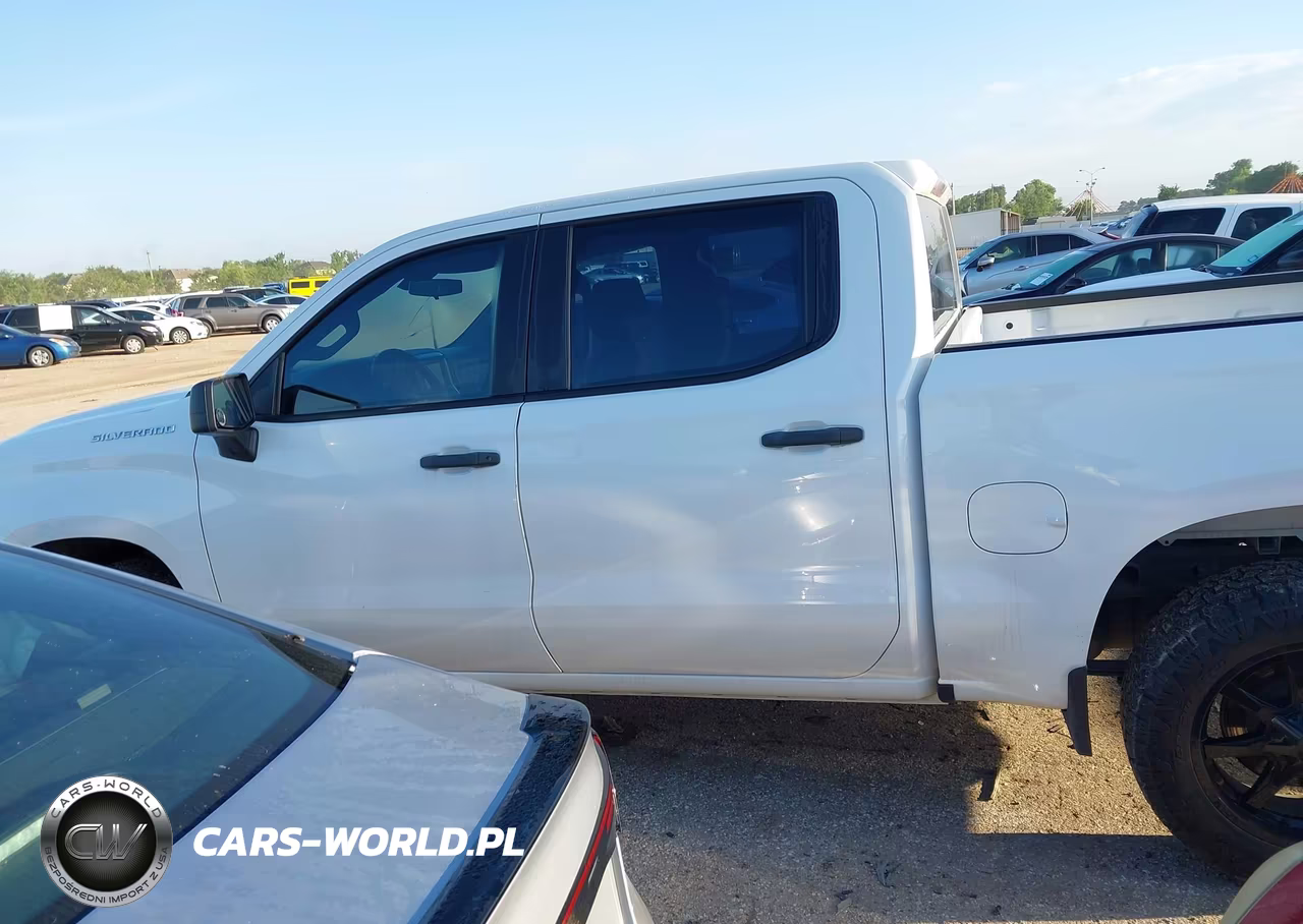 2019 Chevrolet Silverado C1500 VIN:1GCPWAEH2KZ418205 - 13