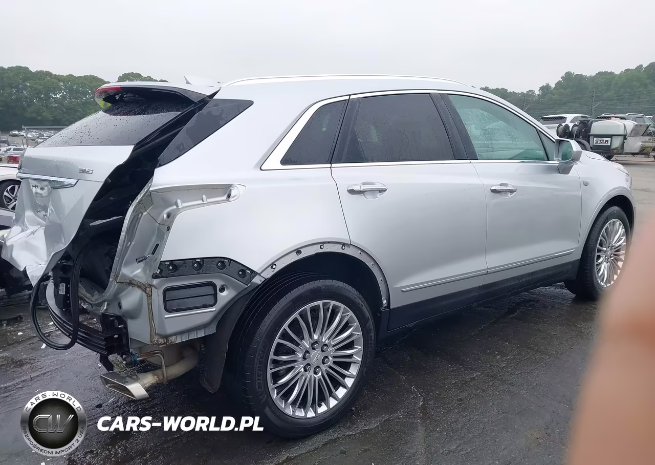 2017 Cadillac Xt5 Luxury VIN:1GYKNBRS2HZ300778 - 4