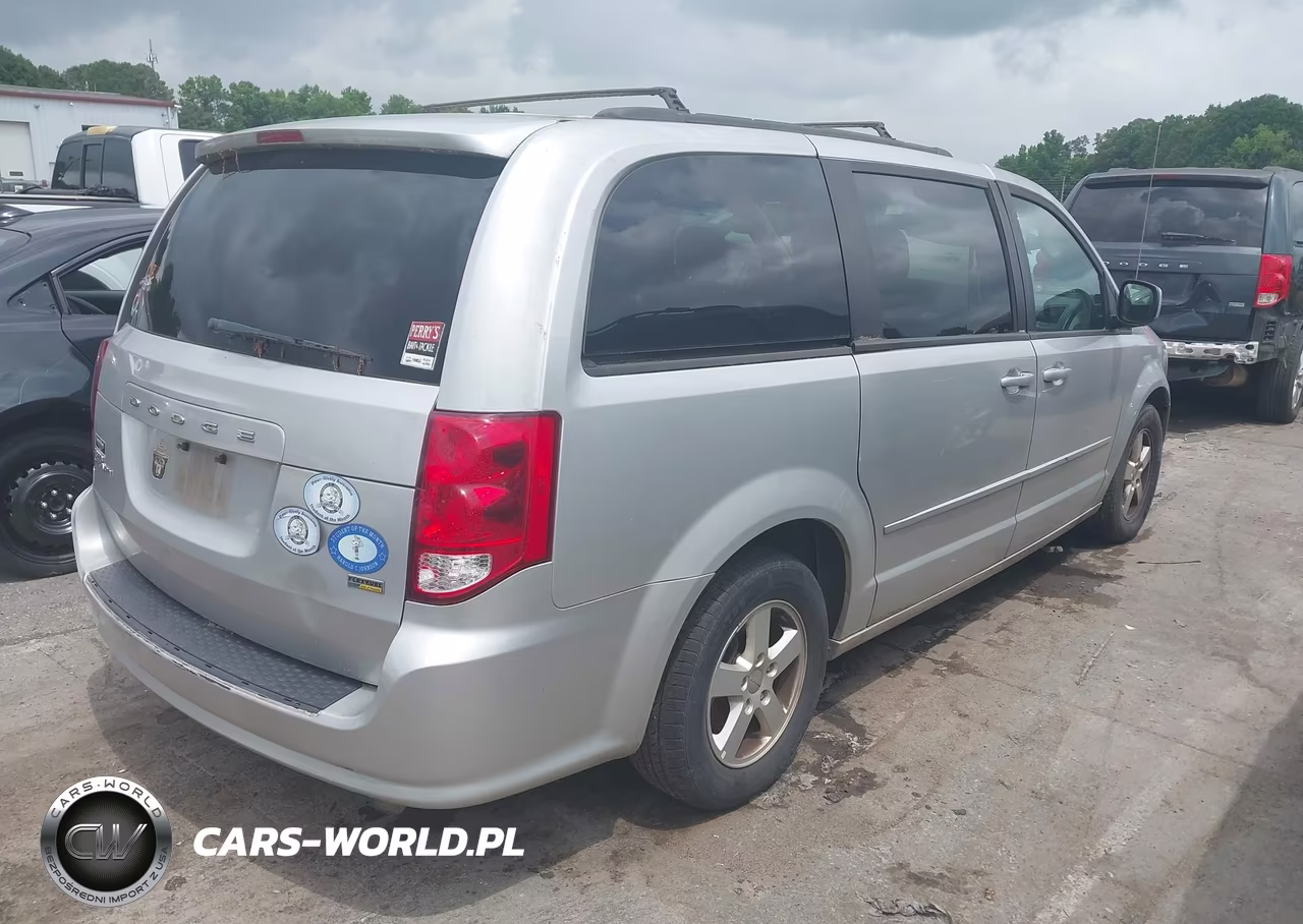 2012 Dodge Grand Caravan Sxt VIN:2C4RDGCG0CR340921 - 4