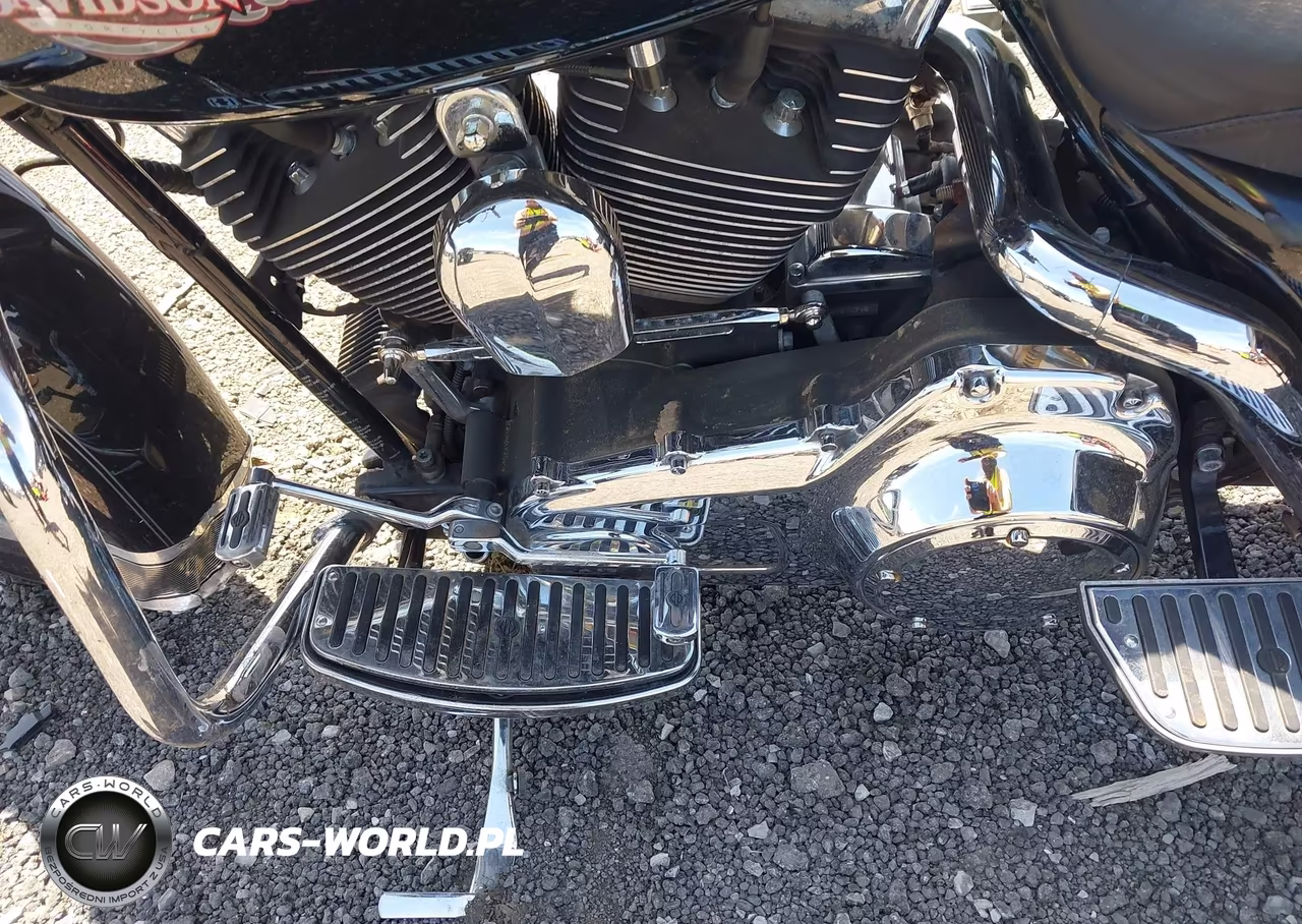 2008 Harley-Davidson Flht Classic VIN:1HD1FF4108Y610694 - 9