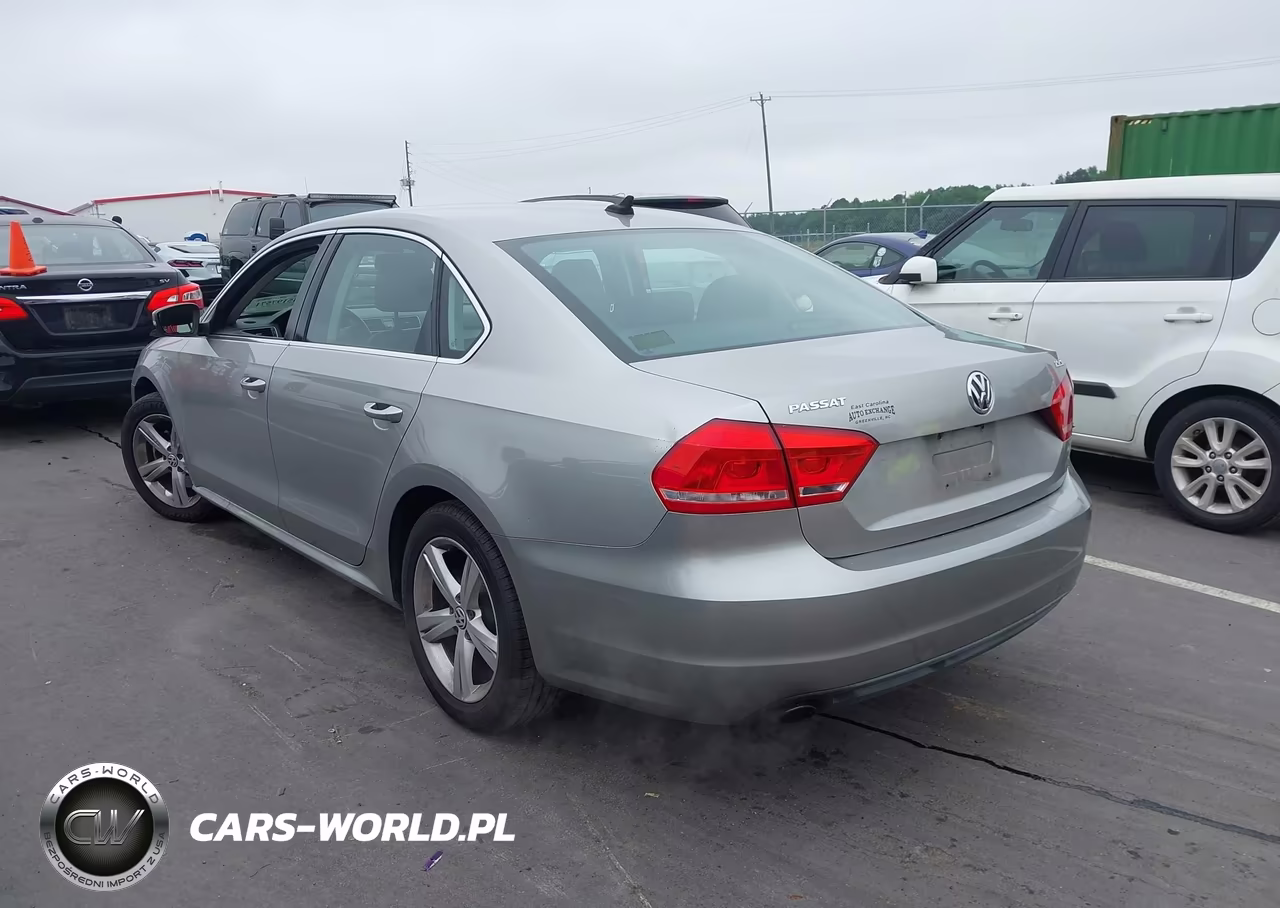 2014 Volkswagen Passat 1.8T Se VIN:1VWBT7A39EC056202 - 3