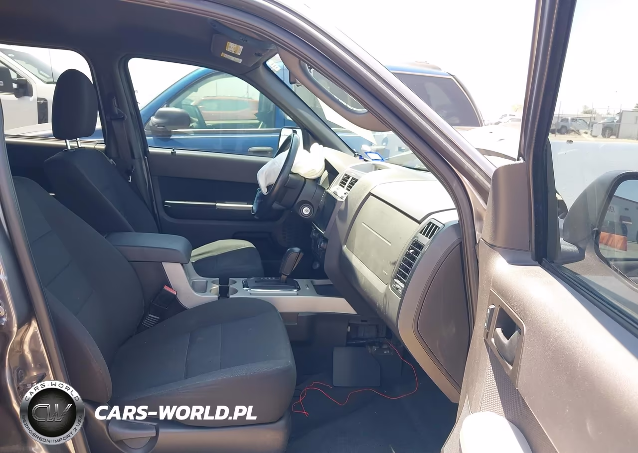 2009 Ford Escape Xlt VIN:1FMCU93G49KB78991 - 5