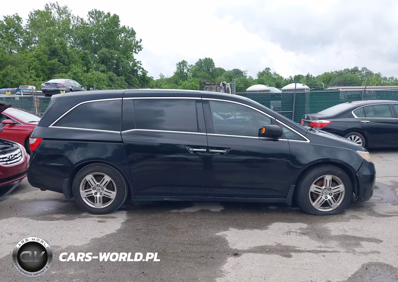 2012 Honda Odyssey Touring-Touring Elite VIN:5FNRL5H91CB065184 - 13