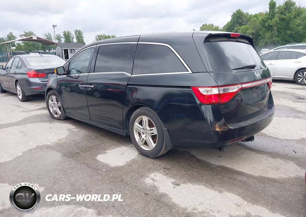 2012 Honda Odyssey Touring-Touring Elite VIN:5FNRL5H91CB065184 - 3