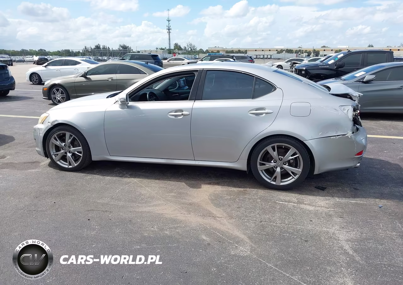 2009 Lexus Is 350 VIN:JTHBE262392016370 - 14