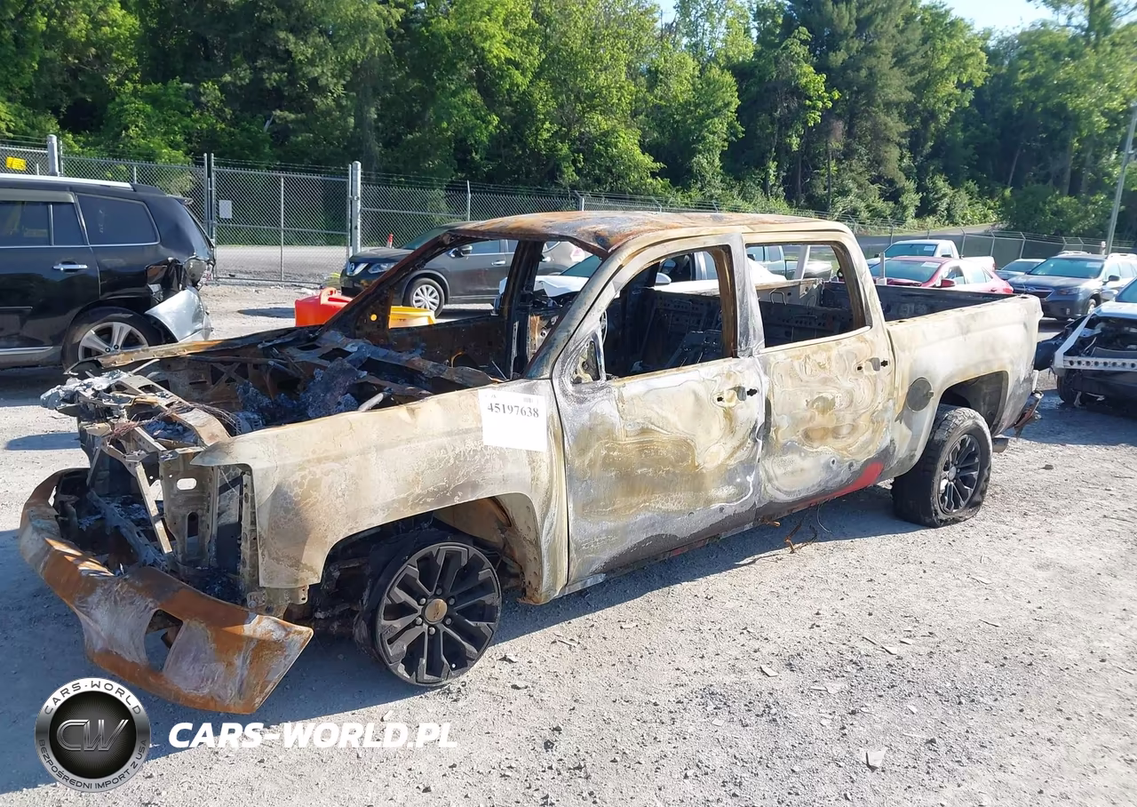 2018 Chevrolet Silverado 1500 2Lt VIN:3GCUKREC0JG351359 - 2