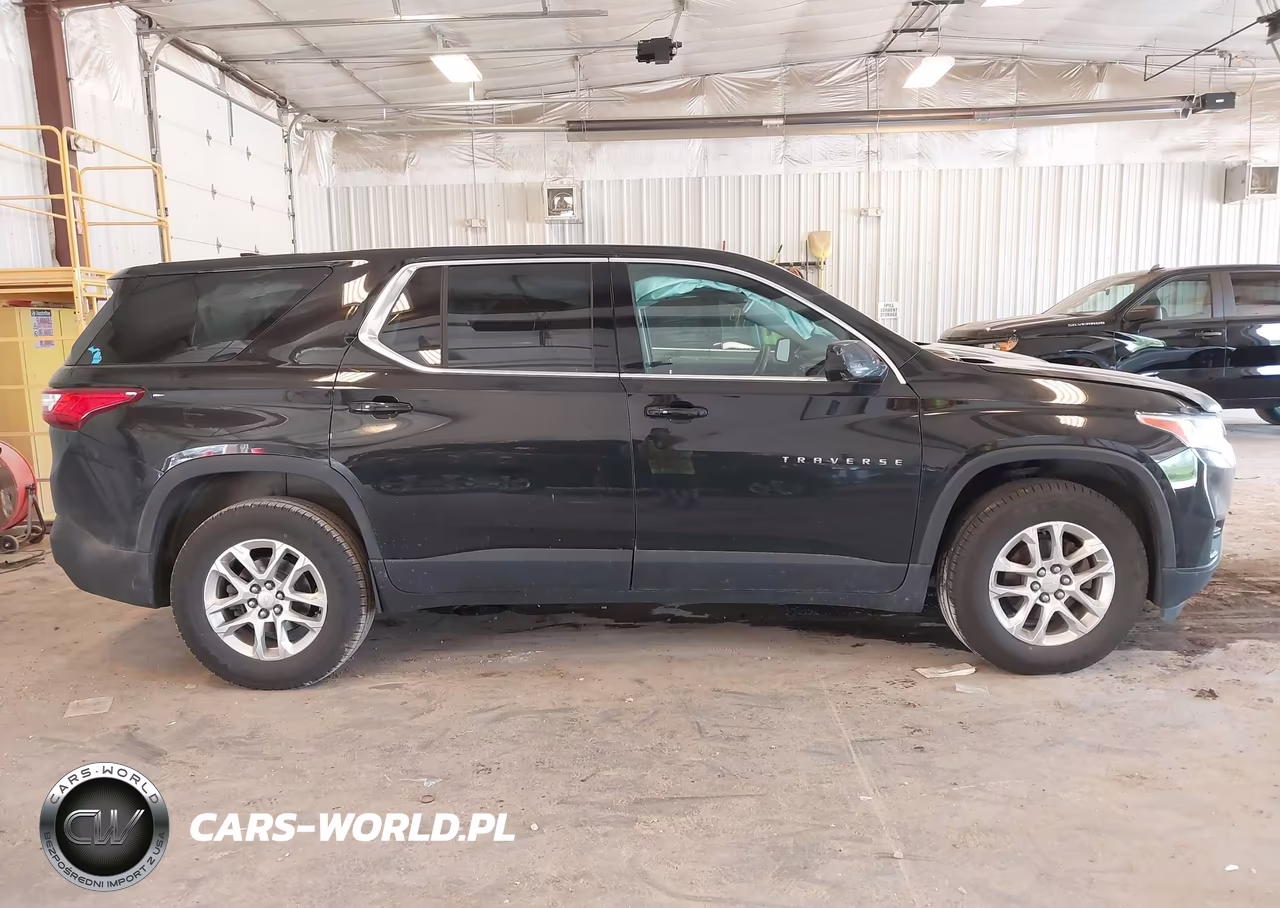 2019 Chevrolet Traverse Ls VIN:1GNERFKW1KJ151210 - 13