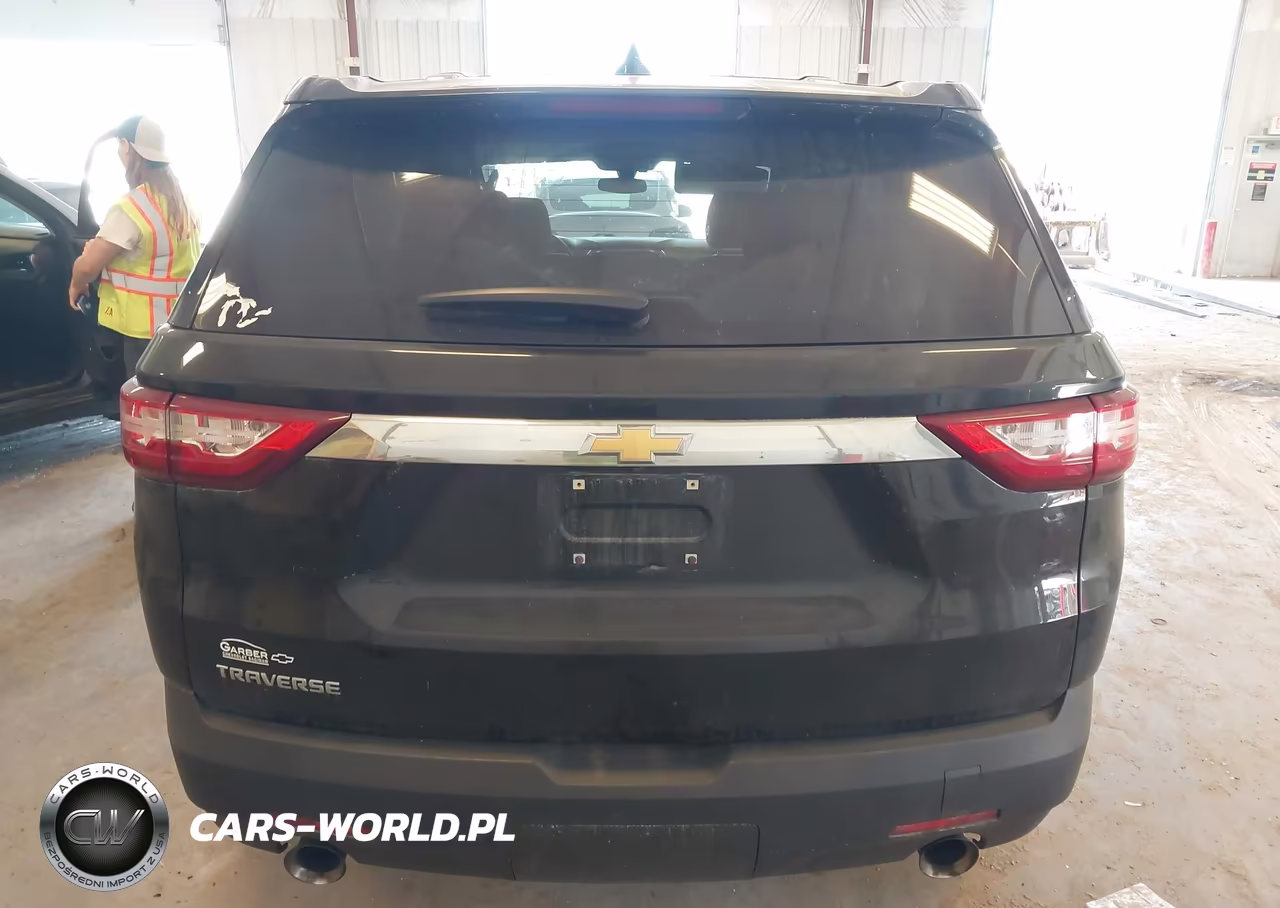2019 Chevrolet Traverse Ls VIN:1GNERFKW1KJ151210 - 16