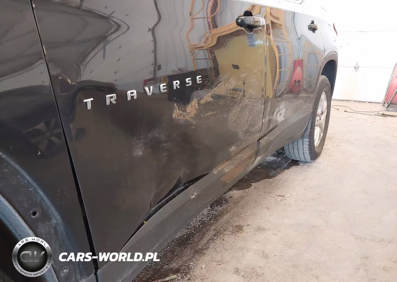 2019 Chevrolet Traverse Ls VIN:1GNERFKW1KJ151210 - 6