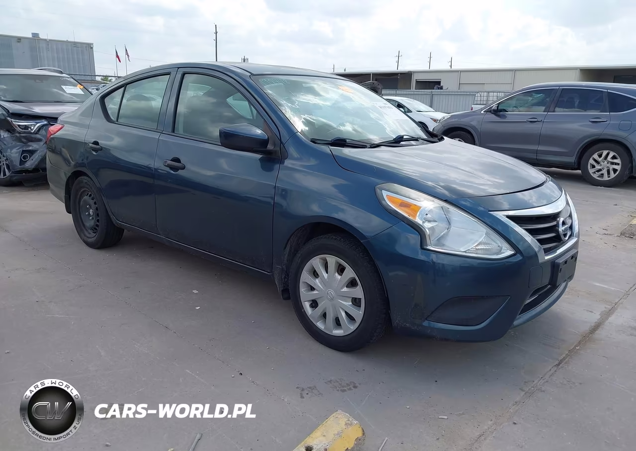 2016 Nissan Versa 1.6 S – zdjęcie 1 z 17