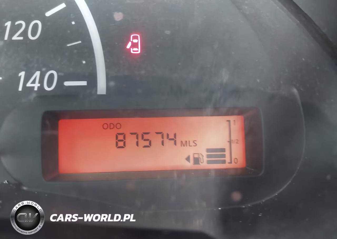 2016 Nissan Versa 1.6 S VIN:3N1CN7AP8GL818577 - 16