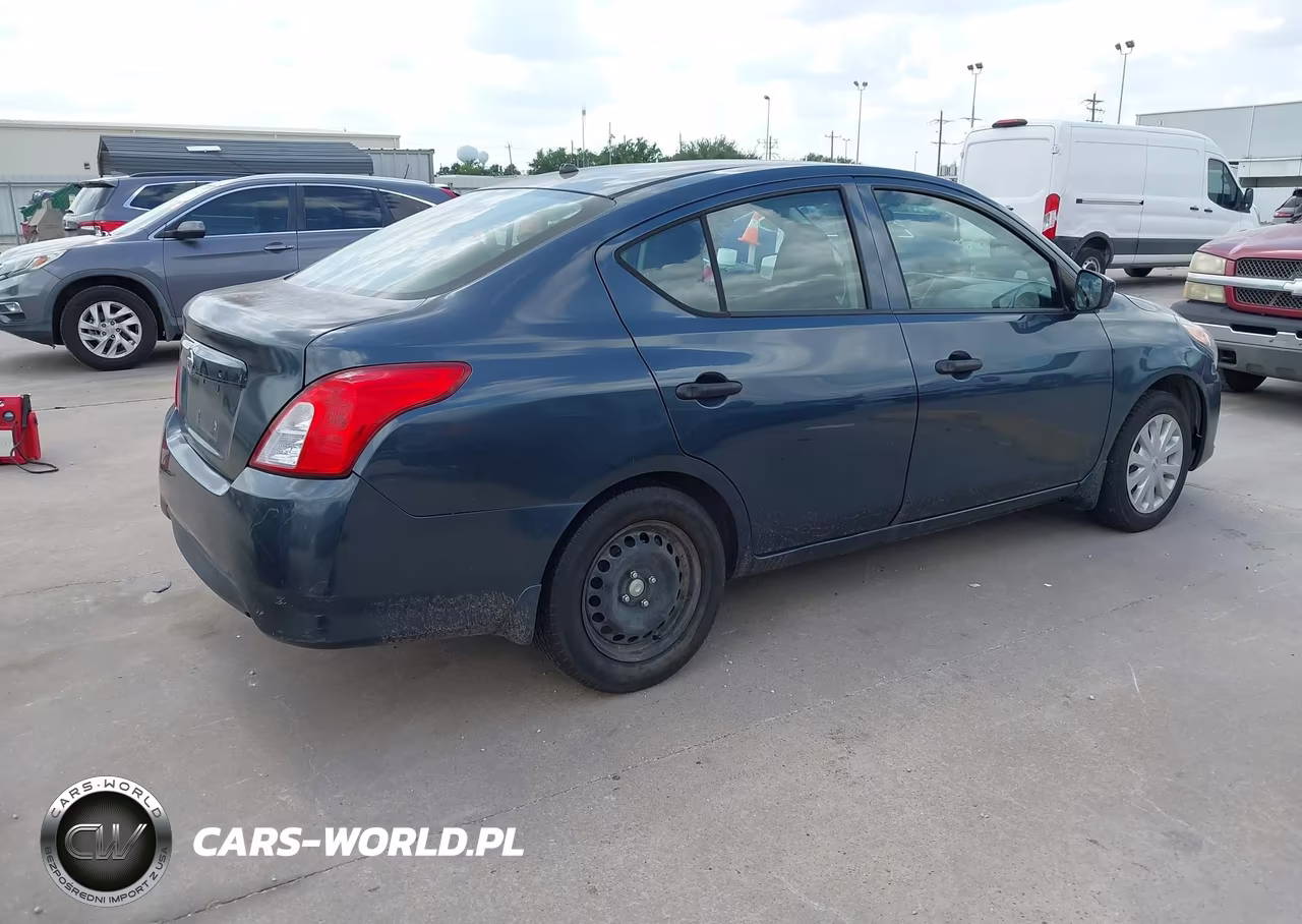2016 Nissan Versa 1.6 S VIN:3N1CN7AP8GL818577 - 4