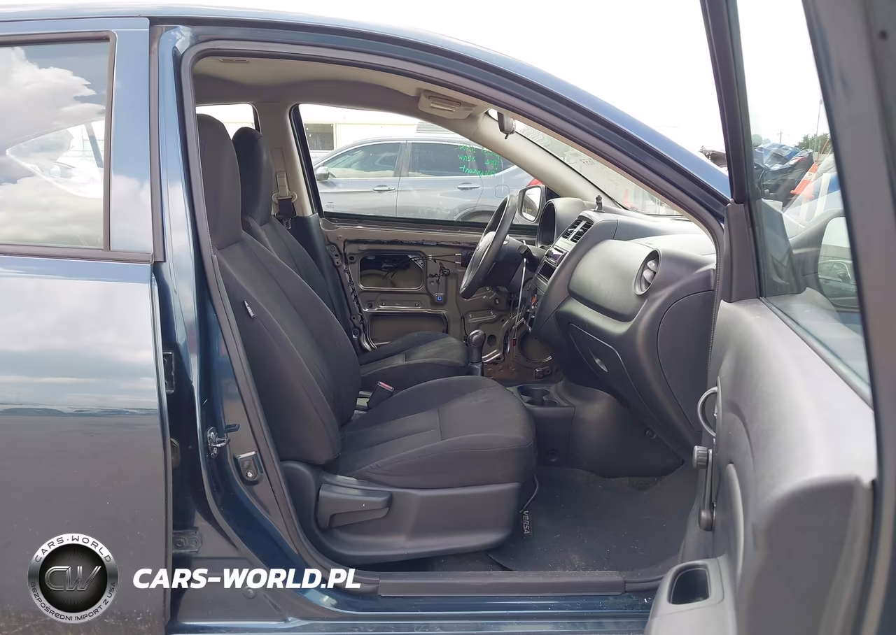 2016 Nissan Versa 1.6 S VIN:3N1CN7AP8GL818577 - 5